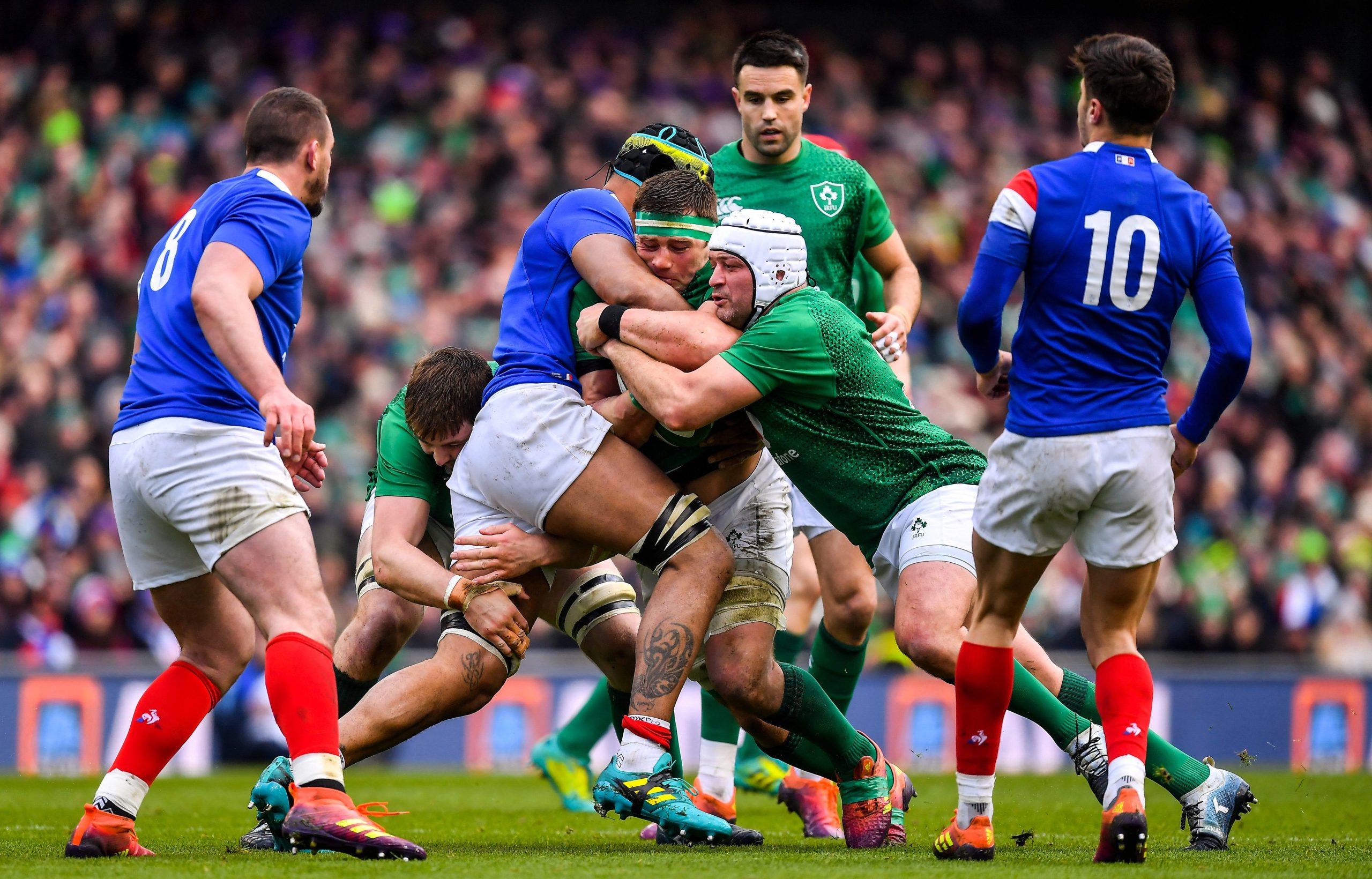 Top online sports games like France vs Ireland never fail to disappoint in the Six Nations tournament.